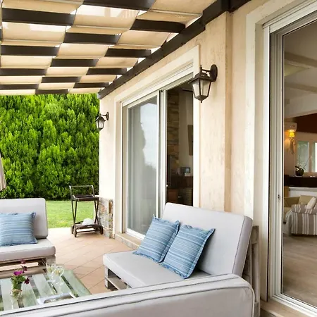 Idyllic Scorpiobay | Pool, Private Beach * Skroponeria